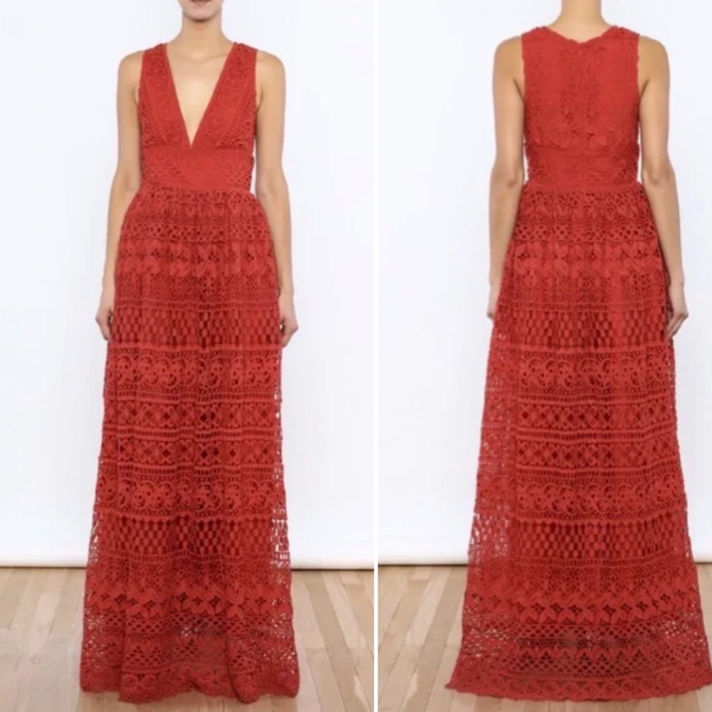 L'Atiste – Crochet V-Neck Maxi Dress in Holly- Red
|Sz M